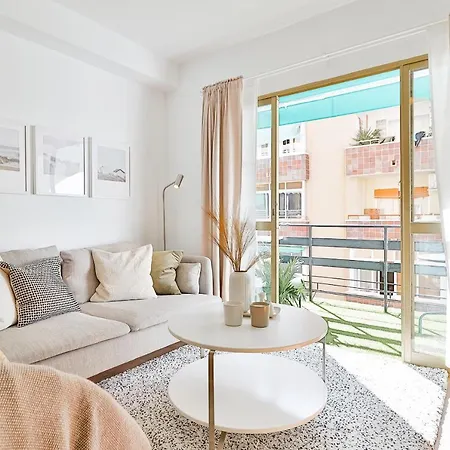 C24 Fantastic 4 Bedroom With Terrace Apartment Malaga