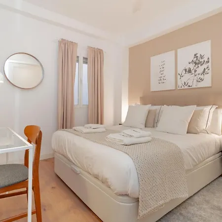C24 Fantastic 4 Bedroom With Terrace Malaga
