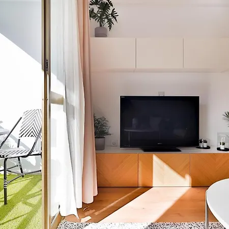 Apartamento C24 Fantastic 4 Bedroom With Terrace Málaga